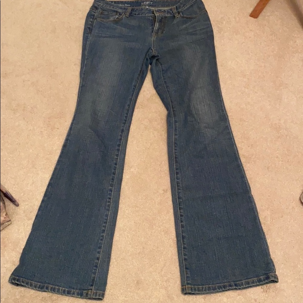 Size 4 Modern Flare Loft Jeans